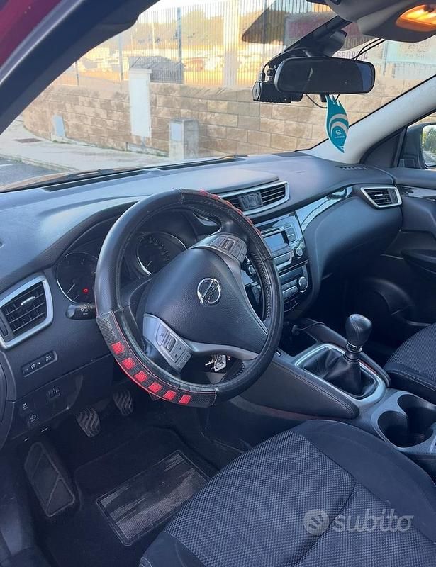 Usata Nissan Qashqai 110 CV (80 kW) 2015 SUV