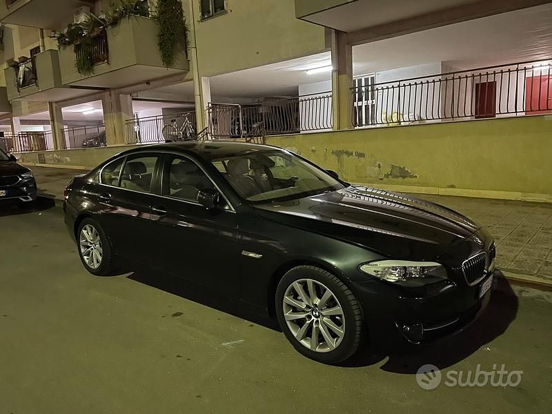 Usata BMW 530 245 CV (180 kW) 2010 Nero Berlina