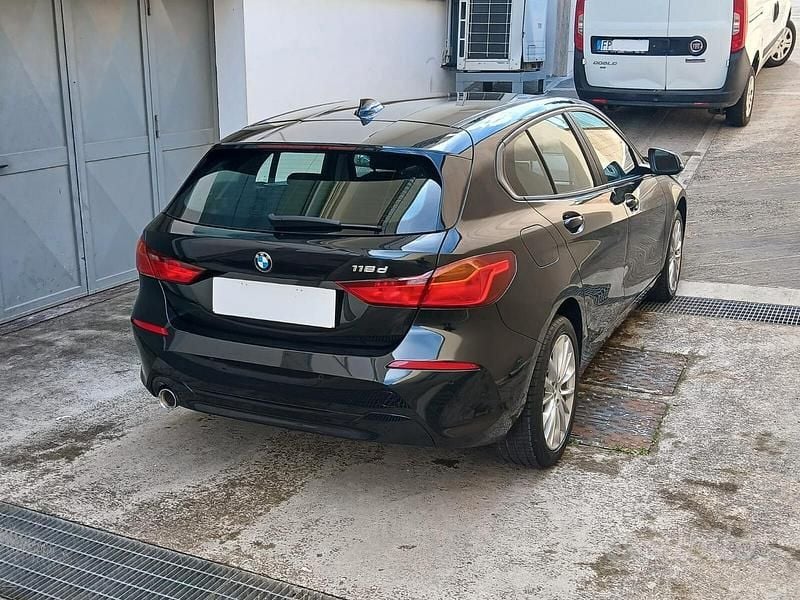 Usata BMW 116 Advantage 116 CV (85 kW) 2023 Nero Utilitaria