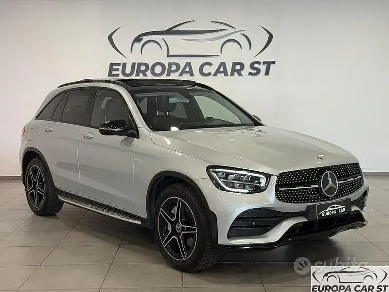 Usata Mercedes GLC220 Premium Plus 194 CV (142 kW) 2020 Grigio SUV
