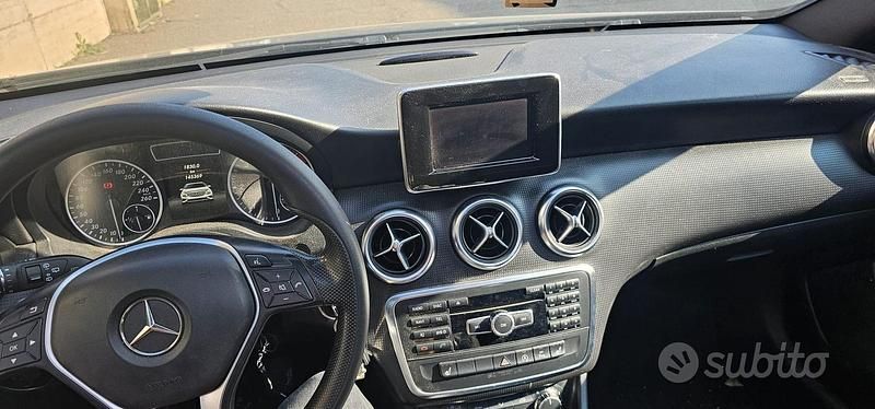 Usata Mercedes A200 Edition 136 CV (100 kW) 2015 Grigio Berlina