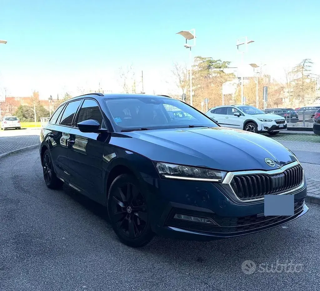 Usata Skoda Octavia G-TEC Ambition 131 CV (96 kW) 2021 Verde Station wagon