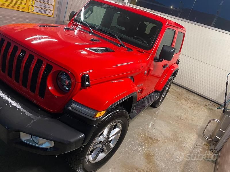 Usata Jeep Wrangler 272 CV (200 kW) 2021 Rosso SUV