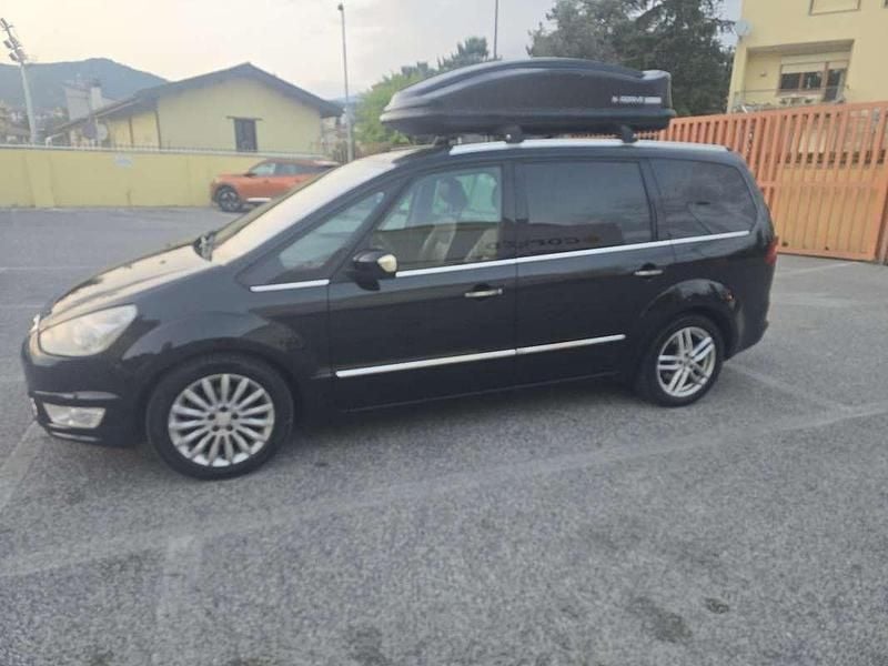 Begagnad Ford Galaxy Titanium 163 HK (119 kW) 2011 Svart Minibuss