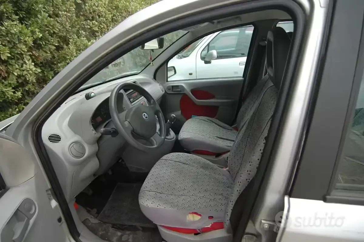 Usata Fiat Panda 60 CV (44 kW) 2006 Grigio Utilitaria