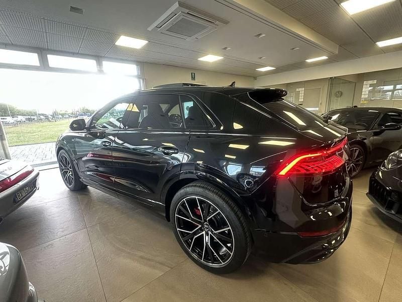 Usata Audi Q8 S-Line 286 CV (210 kW) 2023 Nero met. SUV
