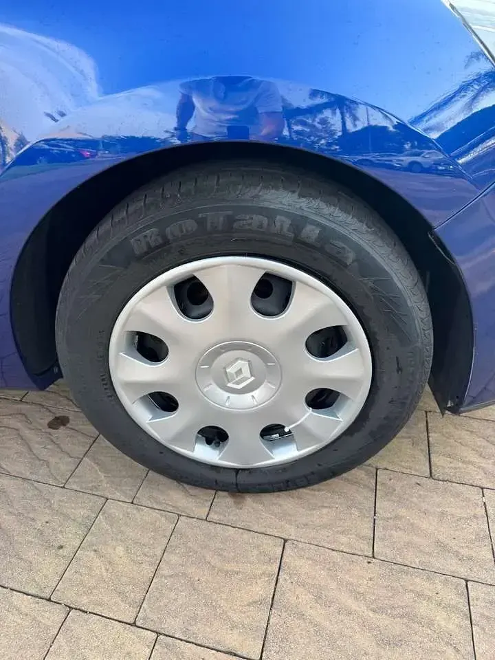 Usata Renault Clio IV Zen 90 CV (66 kW) 2019 Blu/azzurro Berlina