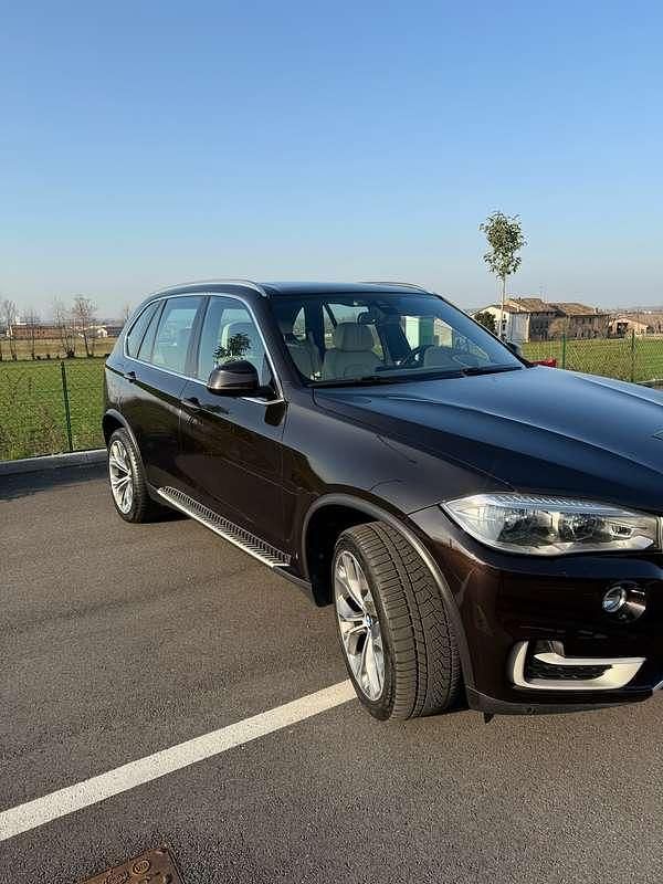 Usata BMW X5 313 CV (230 kW) 2015 Marrone SUV