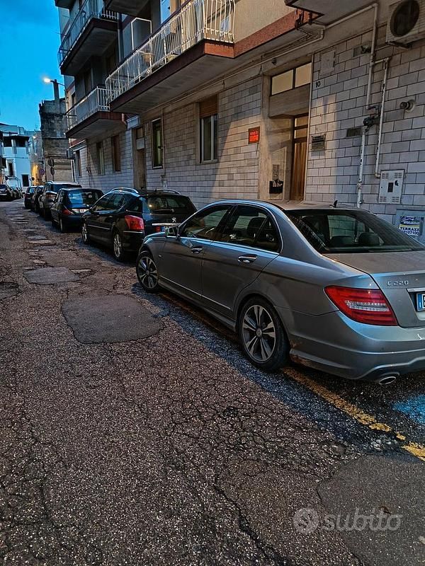 Usata Mercedes C220 170 CV (125 kW) 2012 Berlina