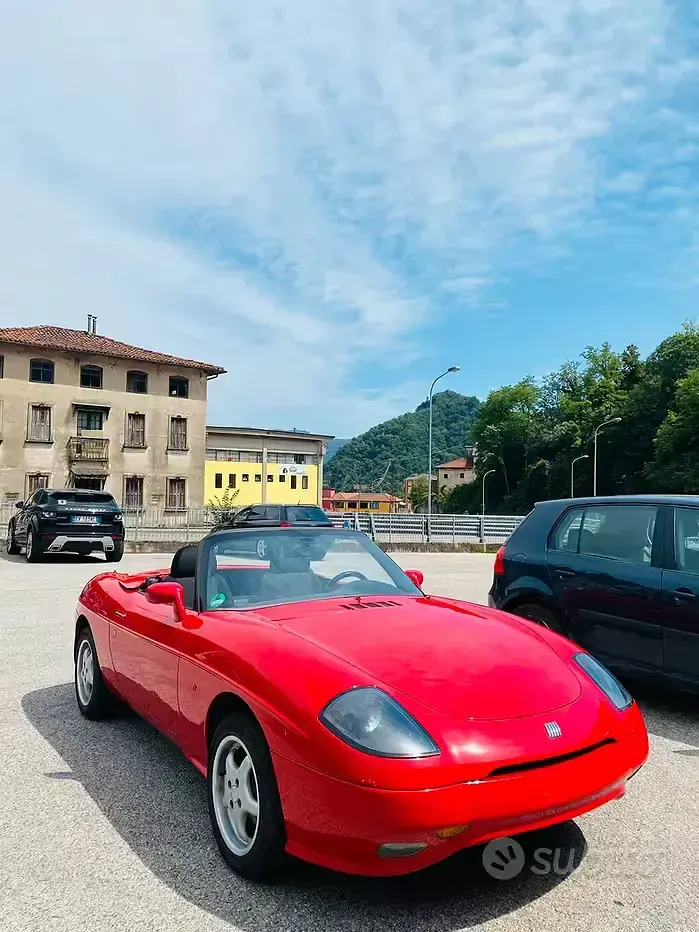 Usata Fiat Barchetta 131 CV (96 kW) 1995 Rosso Cabrio