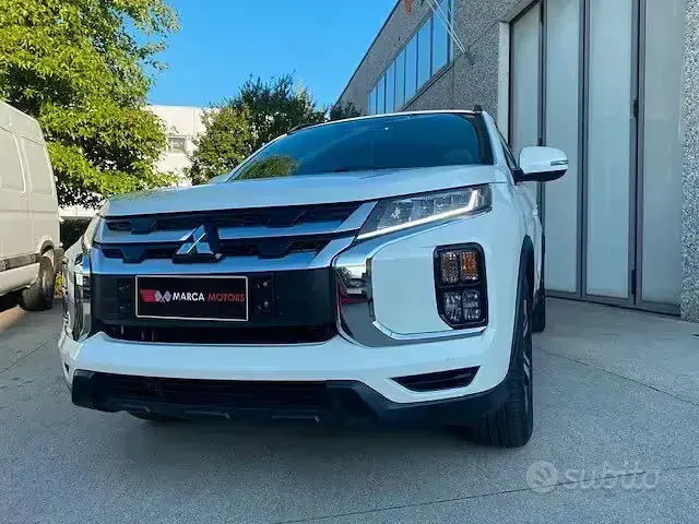 Usata Mitsubishi ASX Instyle 150 CV (110 kW) 2020 Bianco SUV