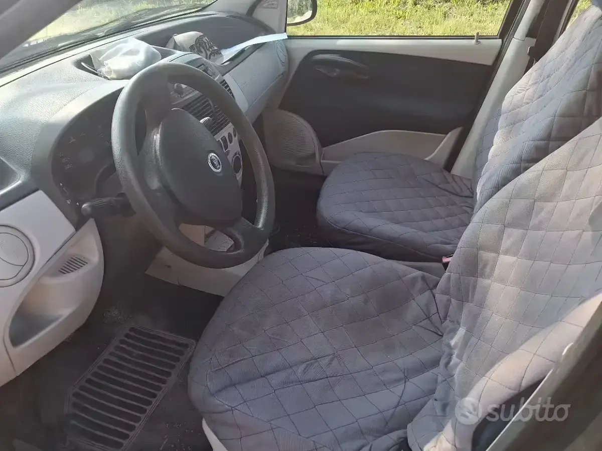 Occasion Fiat Punto 60 ch (44 kW) 2004 Citadine