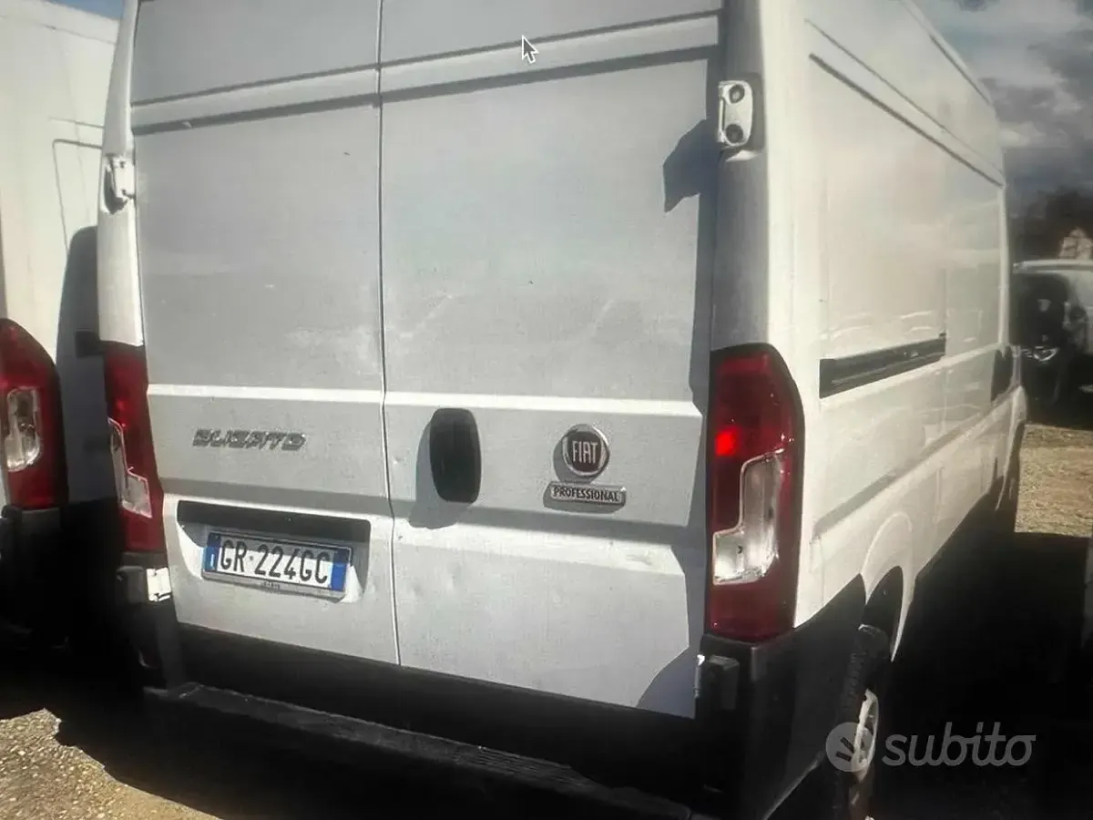 Usata Fiat Ducato 33 140 CV (102 kW) 2023 Bianco Furgone