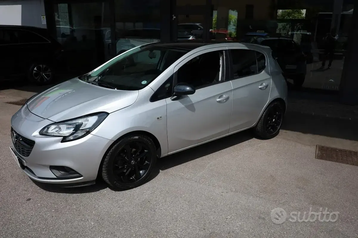 Usata Opel Corsa 69 CV (50 kW) 2016 Grigio Utilitaria