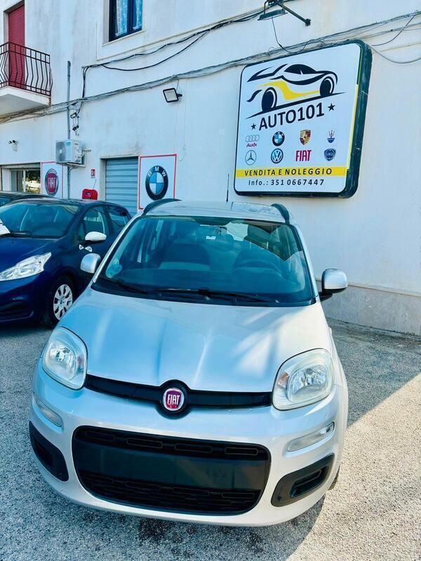 Usata Fiat Panda Pop 69 CV (50 kW) 2013 Argento Utilitaria
