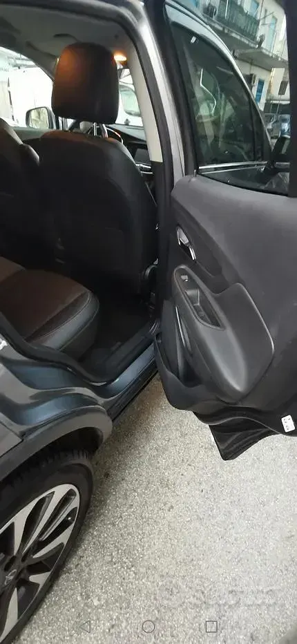Usata Opel Mokka 140 CV (102 kW) 2017 Grigio SUV