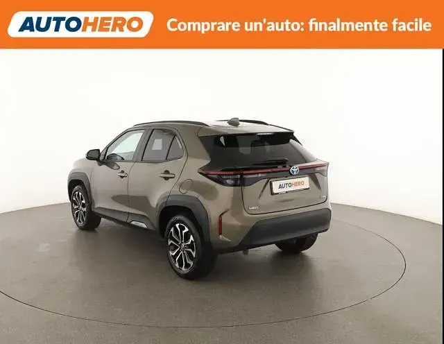 Usata Toyota Yaris Cross Trend 116 CV (85 kW) 2024 Grigio SUV