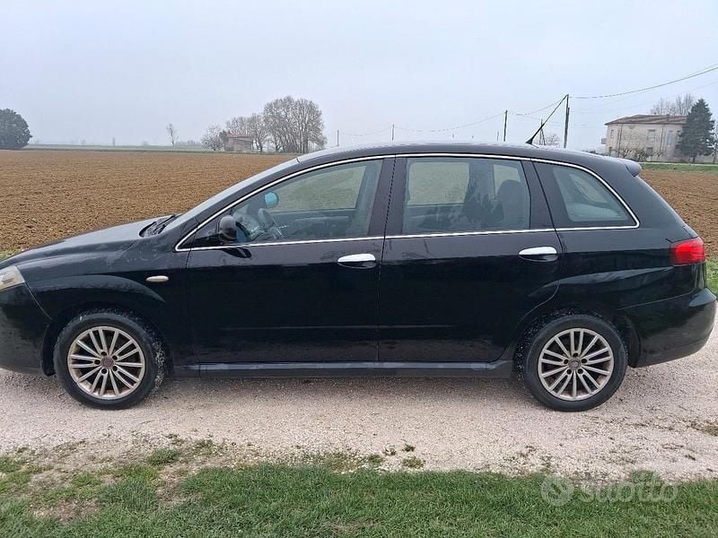 Usata Fiat Croma 2008 Nero Station wagon