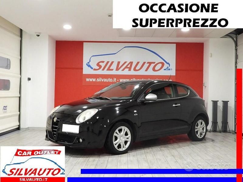 Nero Usata 2011 Alfa Romeo MiTo Super Due volumi | 2600 € (Ottimo prezzo) - Immagine 1/4