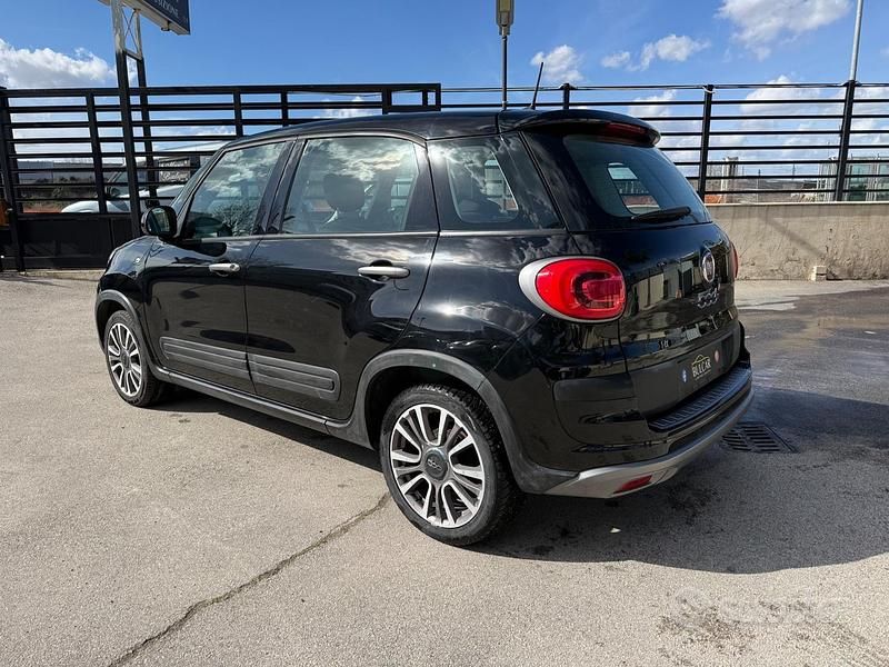 Usata Fiat 500L Cross 95 CV (69 kW) 2021 Nero Monovolume