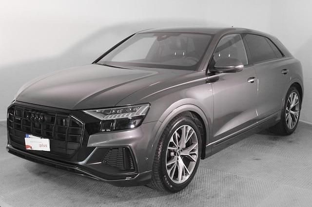 Usata Audi Q8 Sport 286 CV (210 kW) 2022 Grigio daytona perla SUV