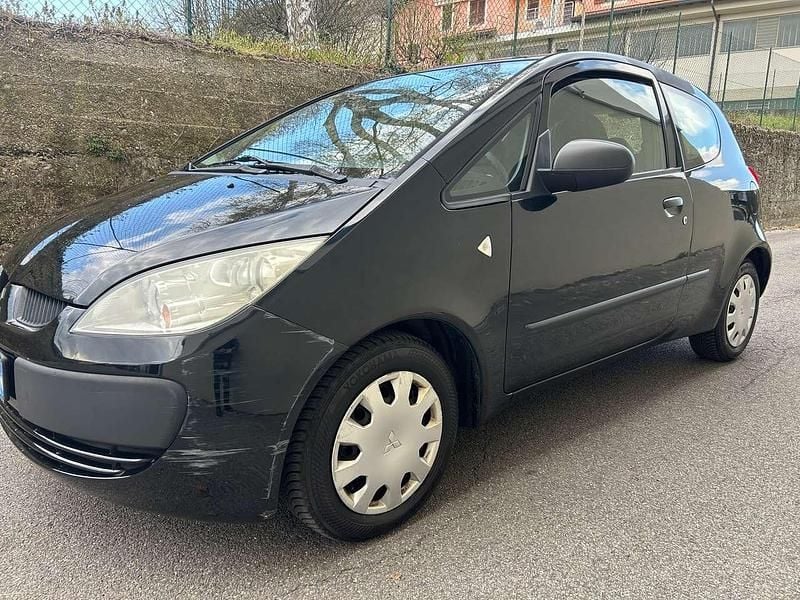 Usata Mitsubishi Colt Invite 75 CV (55 kW) 2006 Other Berlina