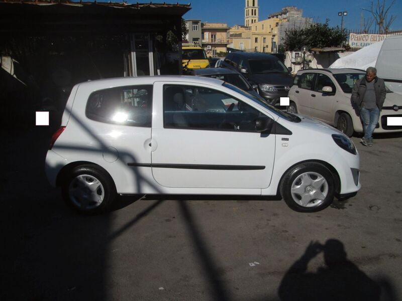 Usata Renault Twingo Dynamique 101 CV (74 kW) 2011 Bianco Utilitaria