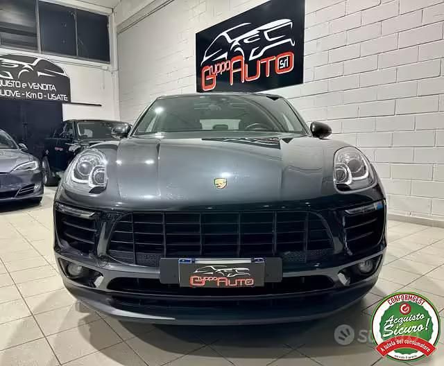 Usata Porsche Macan 250 CV (183 kW) 2017 Grigio SUV
