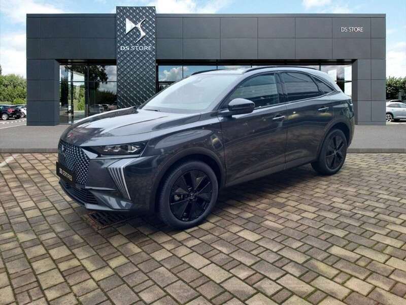 Grigio scuro Nuova 2024 DS Automobiles DS7 Crossback Performance Line Plus SUV | 37.900 € (Buon prezzo) - Immagine 1/4