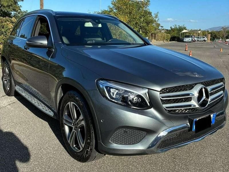 Usata Mercedes GLC220 Business 170 CV (125 kW) 2018 Grigio SUV