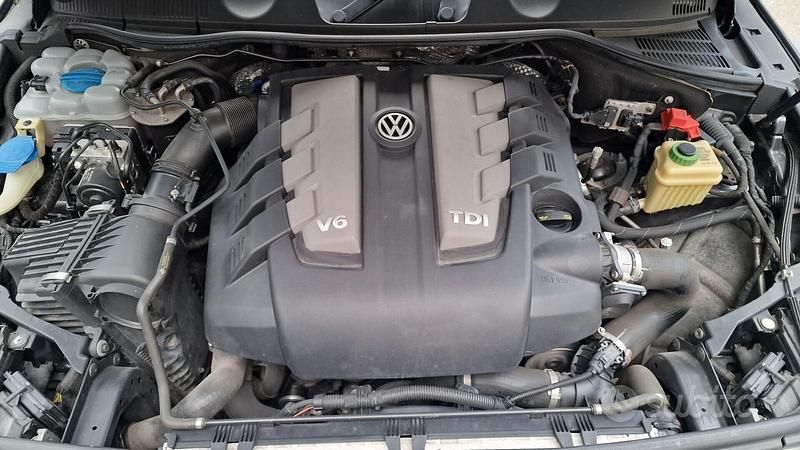 Usata VW Touareg 204 CV (150 kW) 2017 Nero SUV