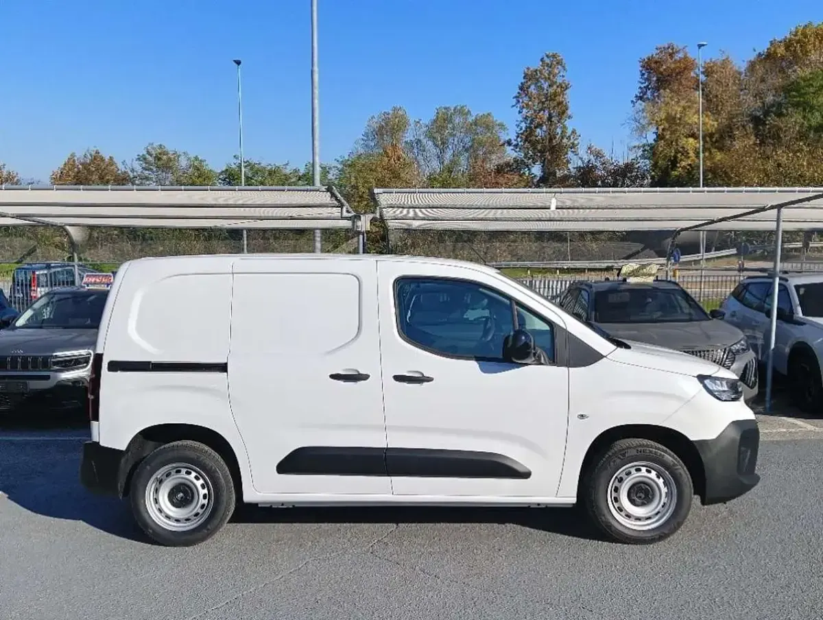 Nuova Citroën e-Berlingo 102 CV (75 kW) 2026 Bianco Monovolume