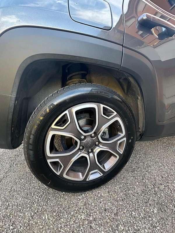 Usata Jeep Renegade Limited 120 CV (88 kW) 2018 SUV