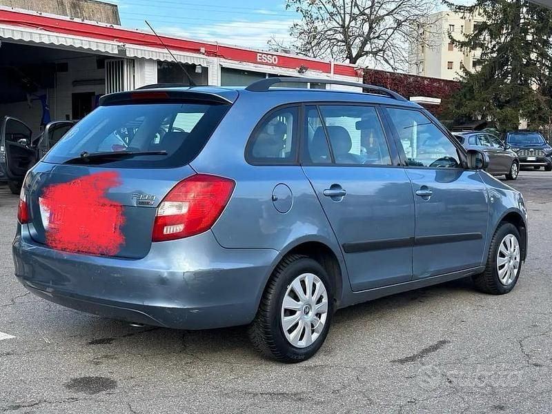 Usata Skoda Fabia 69 CV (50 kW) 2008 Blu Utilitaria