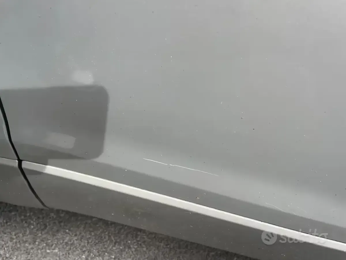 Usata Suzuki Grand Vitara 129 CV (94 kW) 2005 Grigio SUV