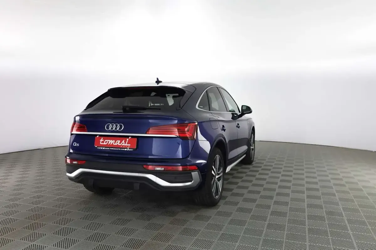 Usata Audi Q5 S-Line 163 CV (119 kW) 2023 Blu navarra SUV
