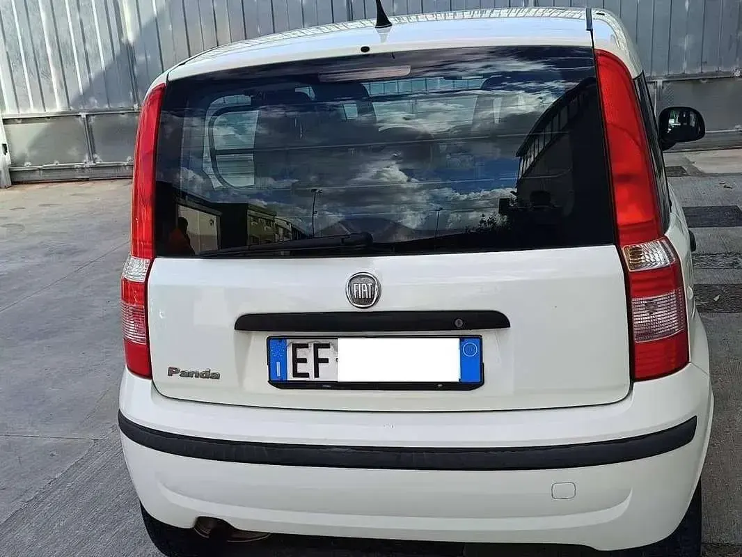 Usata Fiat Panda Dynamic 75 CV (55 kW) 2010 Bianco Utilitaria