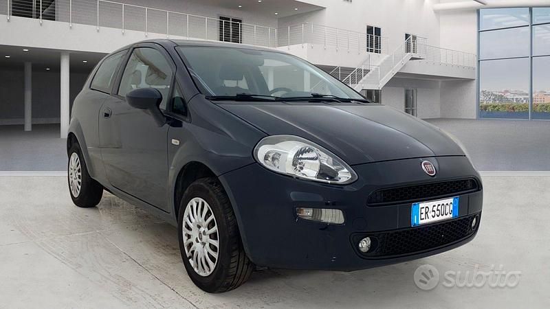 Usata Fiat Grande Punto 77 CV (56 kW) 2011 Blu Utilitaria
