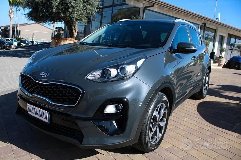 Grigio Usata 2019 Kia Sportage SUV | 18.000 € (Molto cara) - Immagine 1/4