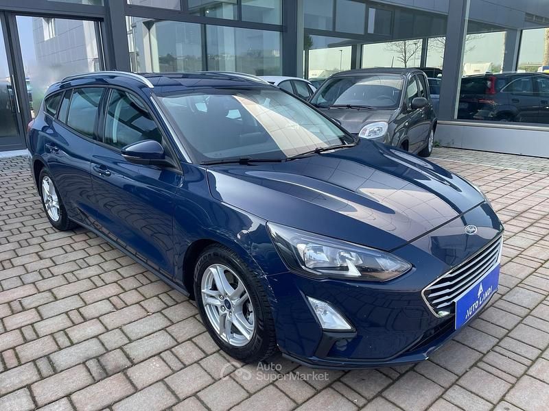 Usata Ford Focus Active 120 CV (88 kW) 2019 Blu Station wagon