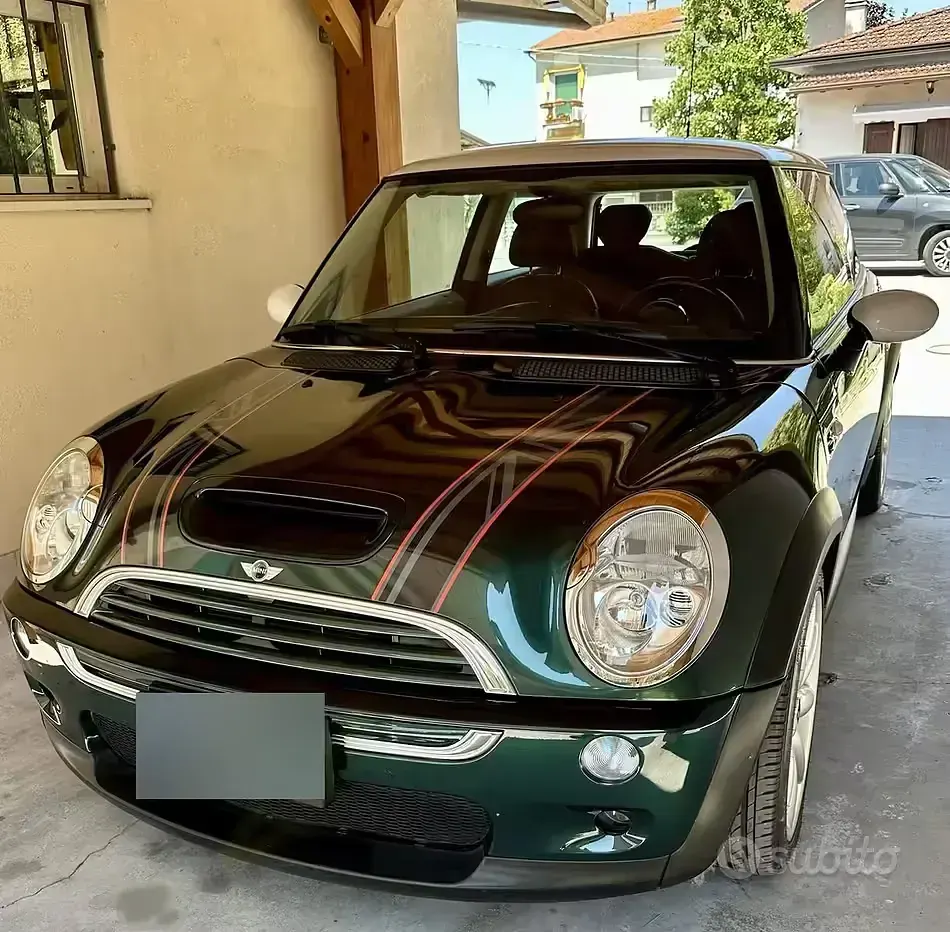 Usata Mini Cooper S 163 CV (119 kW) 2004 Verde Utilitaria
