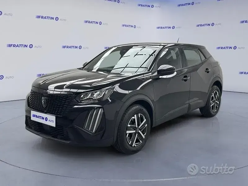 Usata Peugeot 2008 Style 145 CV (106 kW) 2025 SUV