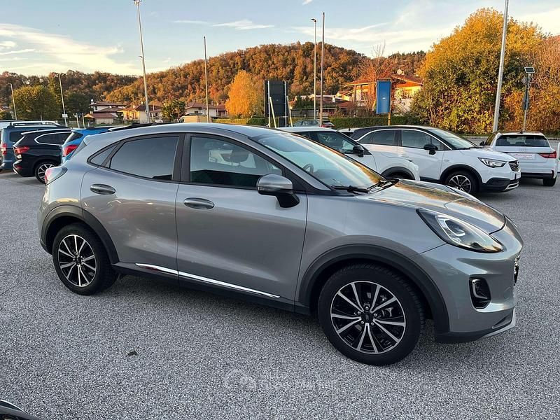 Usata Ford Puma Titanium S 120 CV (88 kW) 2020 Argento SUV