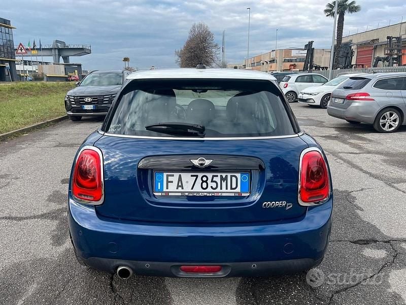 Usata Mini One D 116 CV (85 kW) 2015 Blu Utilitaria