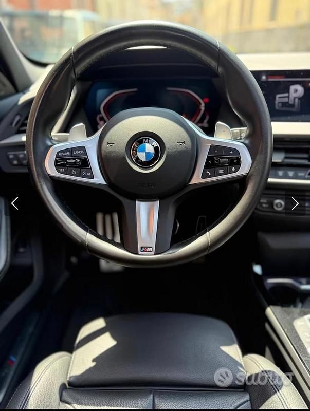 Usata BMW 118 Comfort Edition 143 CV (105 kW) 2023 Nero Utilitaria