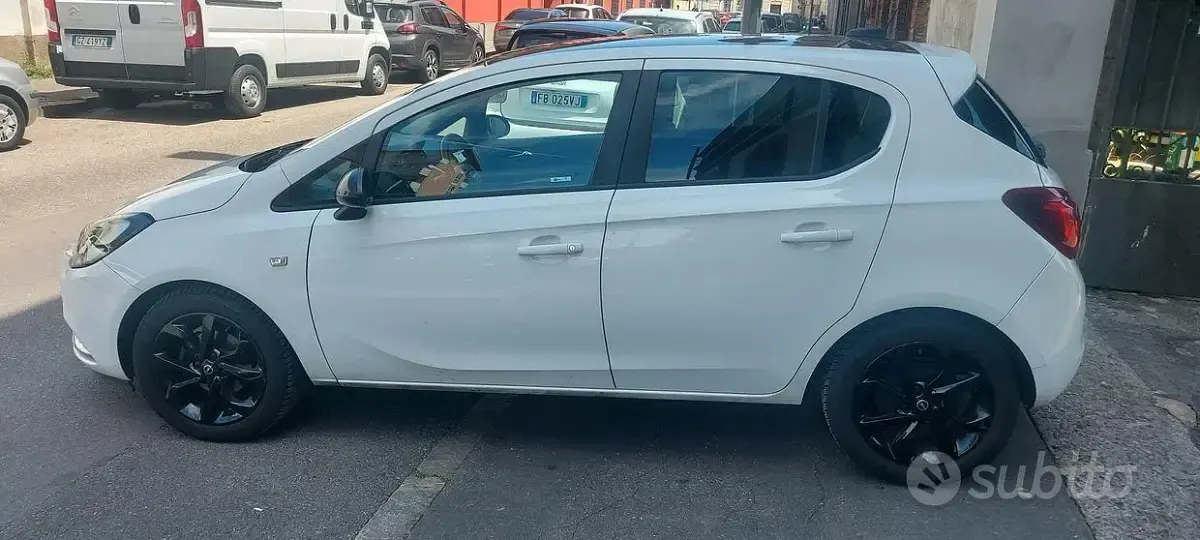 Usata Opel Corsa Cosmo 69 CV (50 kW) 2017 Bianco Utilitaria