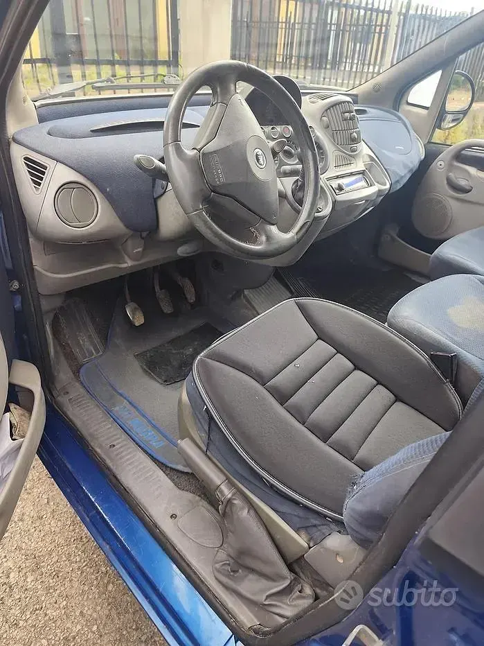 Usata Fiat Multipla 116 CV (85 kW) 2005 Monovolume