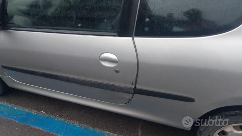 Usata Peugeot 206 2003 Grigio Coupé