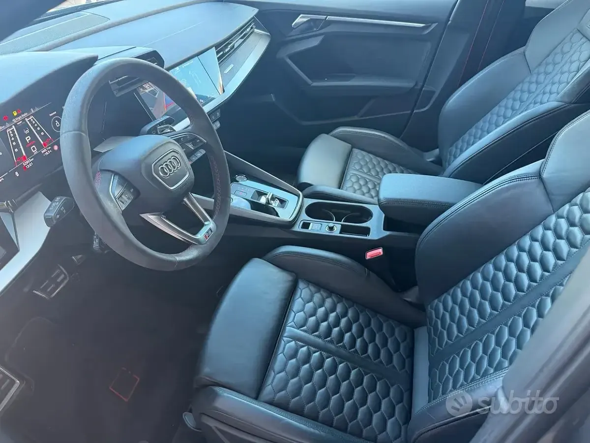 Usata Audi RS3 Performance 400 CV (294 kW) 2023 Grigio Berlina