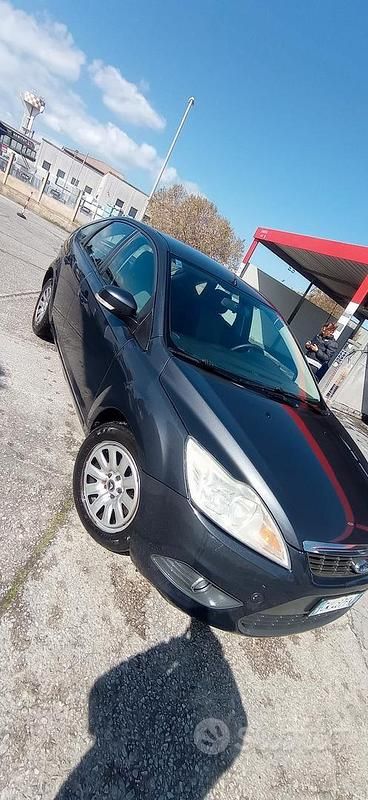 Usata Ford Focus 90 CV (66 kW) 2009 Grigio Berlina